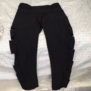 Ripped Leggins
